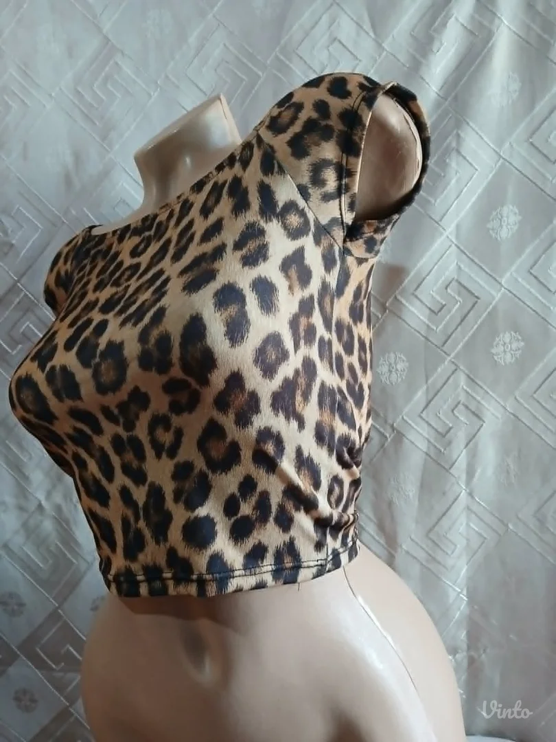 Pull&Bear Leopard Crop Top S