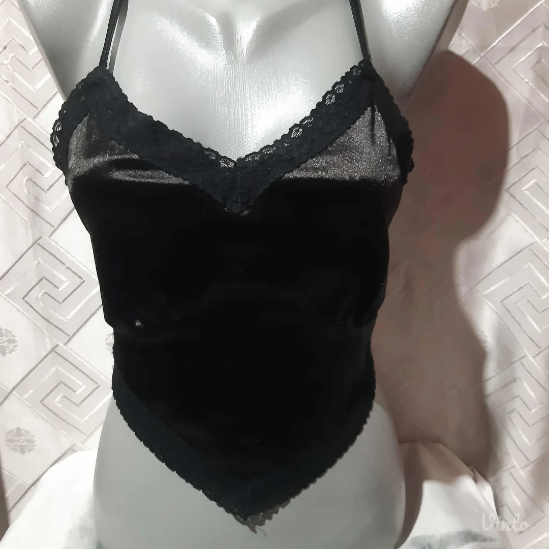 Goth Crop Top majica M