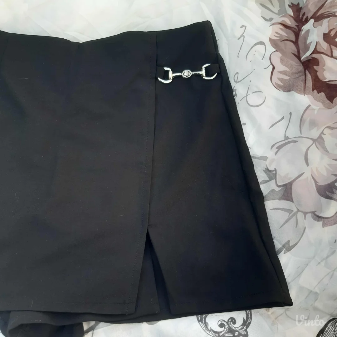 Sinsay Suknja/Sorts M