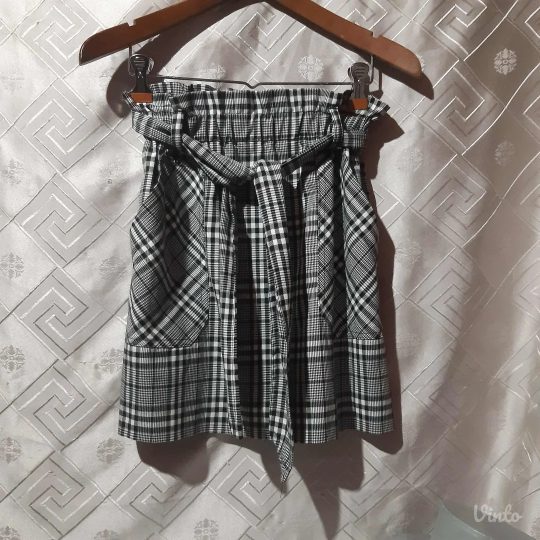 Dilvin Karirana mini suknja S