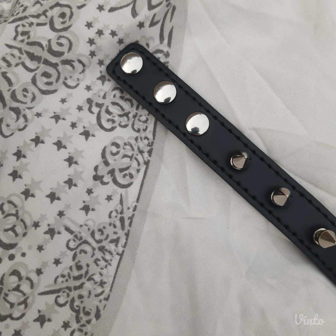 Nov Goth Choker sa bodljama