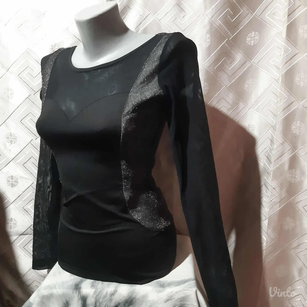 Crno/Srebrna bluza uz telo S