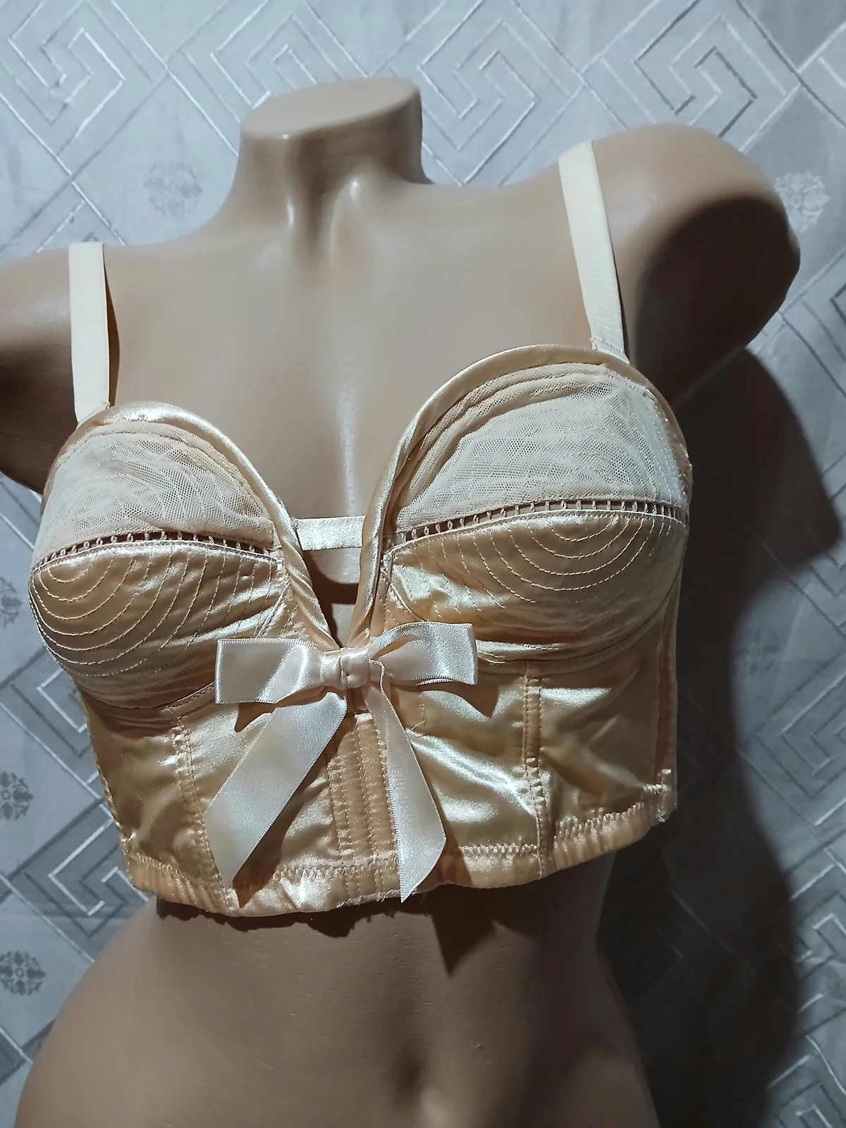 Bettie Page Vintage Style Overwire Bra 75A