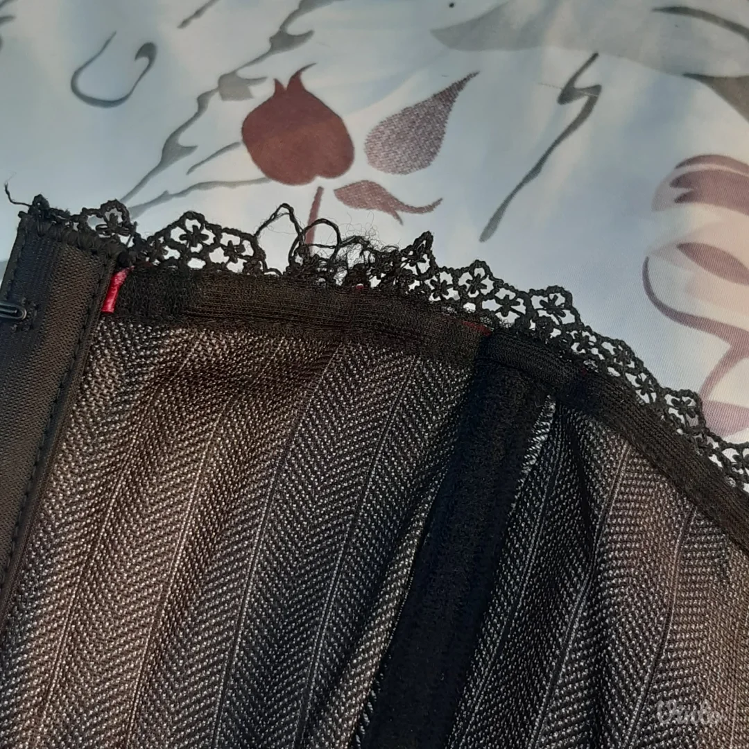 Korset sa halterima XS Novo sa manom