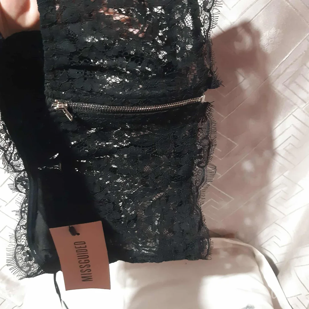 Missguided Sexy Crni Korset Top od Cipke XL Novo sa Ett.