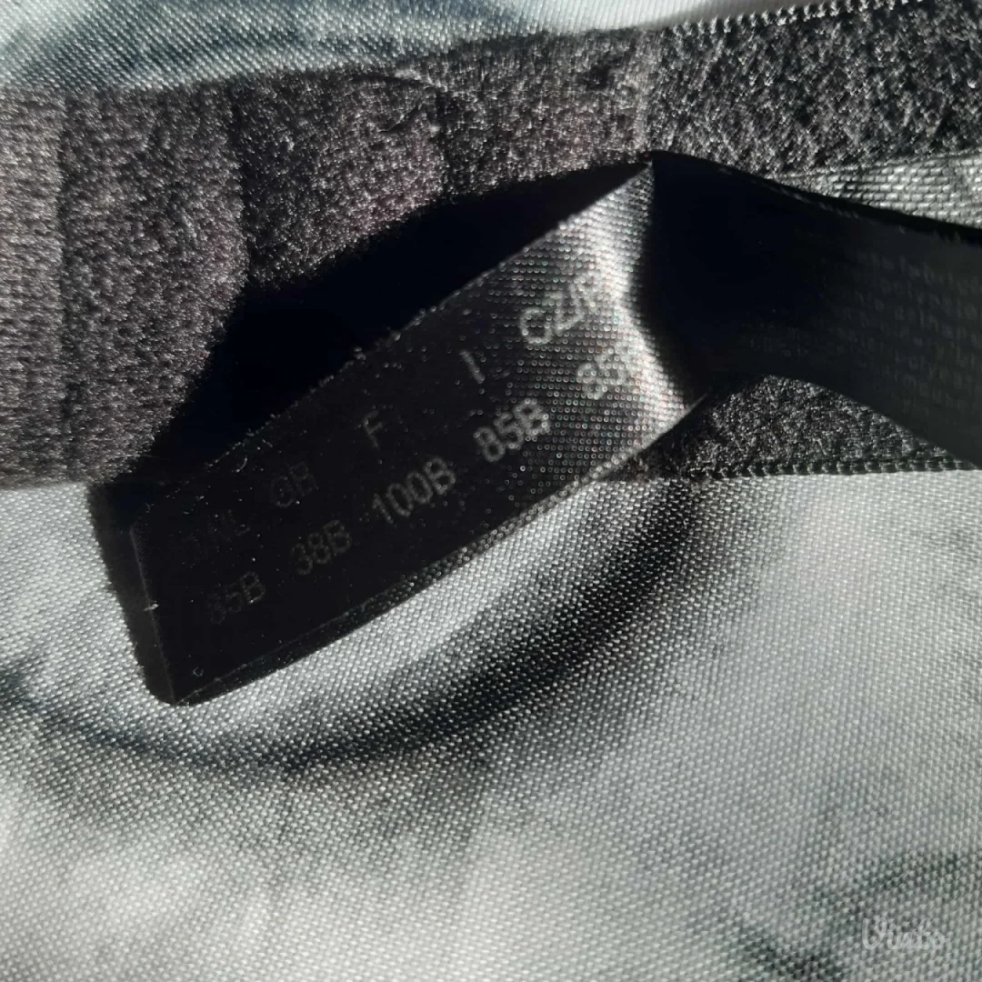 TCM Romanticni brus 85B