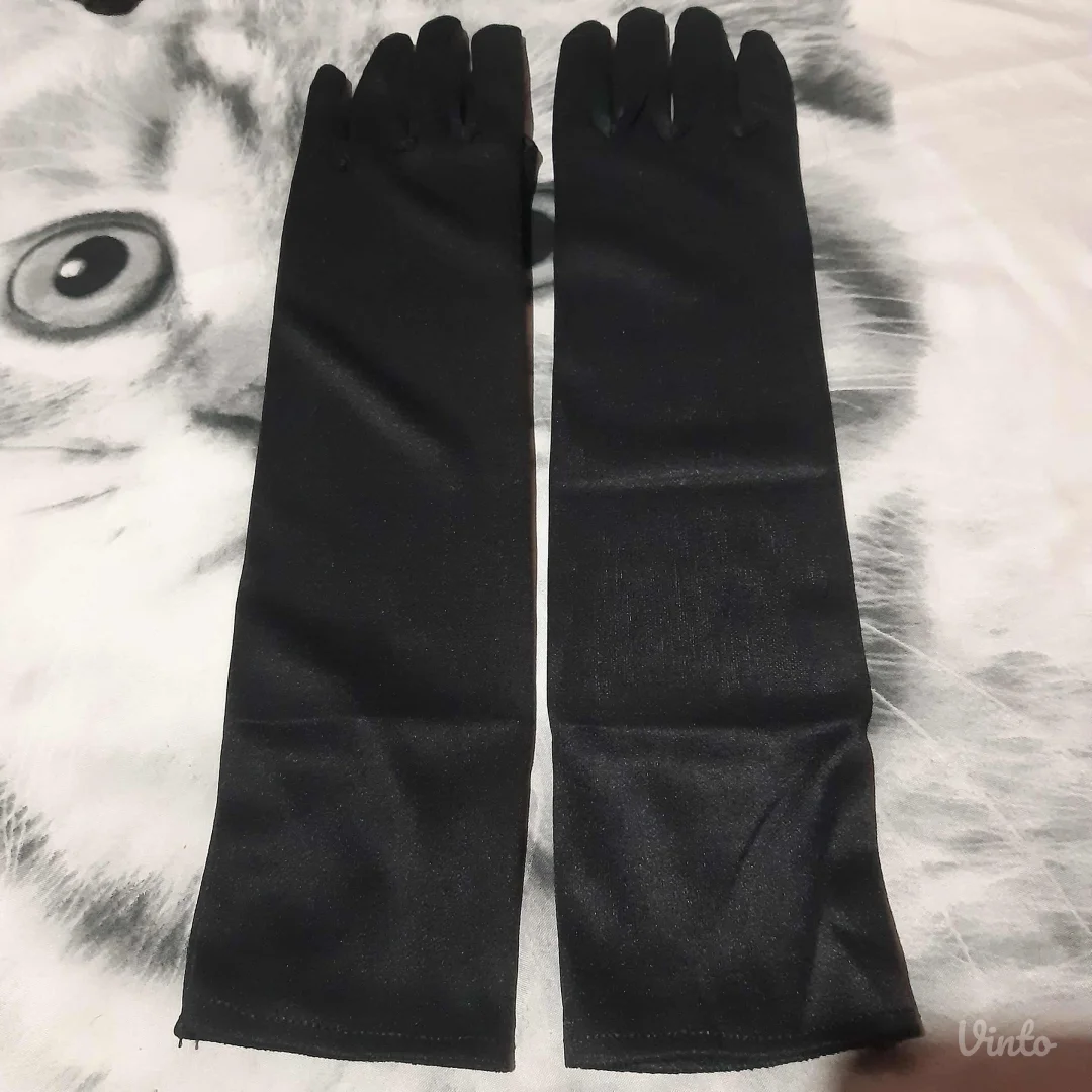 Nove crne rukavice S
