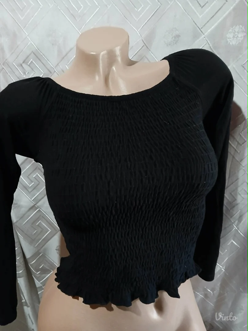 Crni Crop Top S