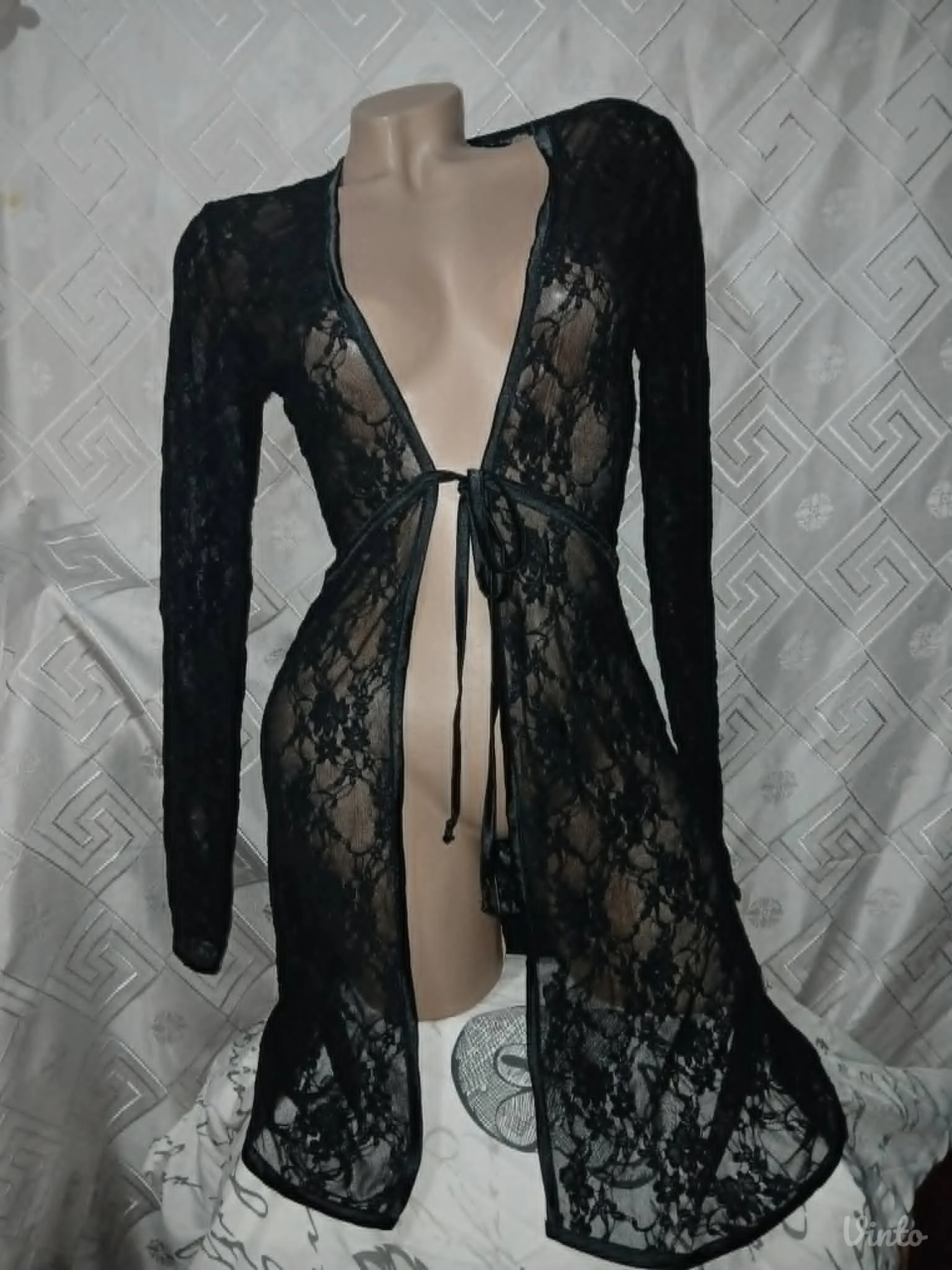 Cipkasti Crni ogrtac M/L