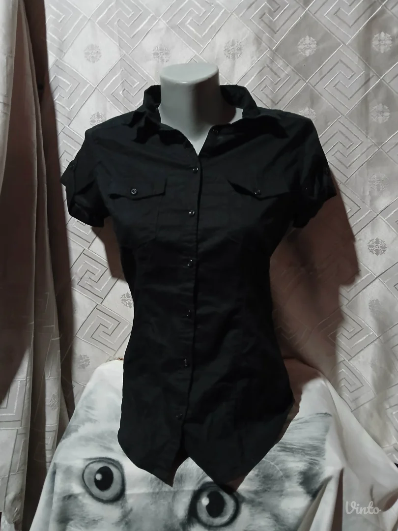 Goth crne dokolenice i Kosulja S Novo