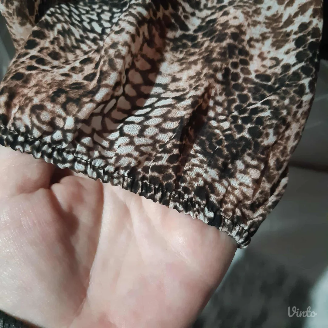 Amisu snake print providna bluza S