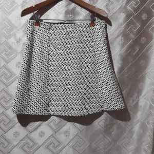 Orsay mini suknja A kroja M/L