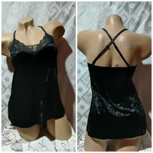 Hunkemoller plišana crna majica S-M