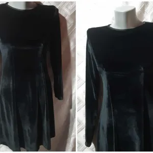 Crna Plisana haljina M