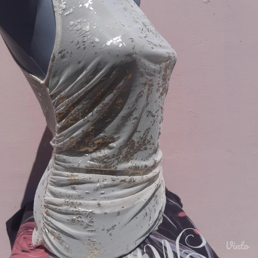 Reserved mrezasta bluza sa zlatnim detaljima S