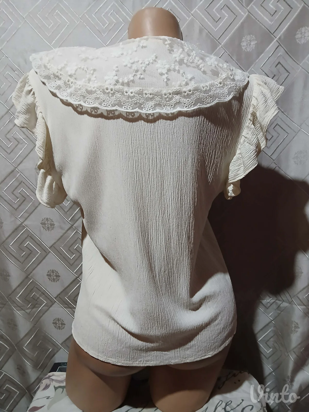 Zara krem bluza sa prelepom kragnom L