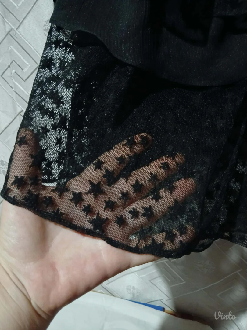 Zara basic leprsava bluza til/zvezdice L