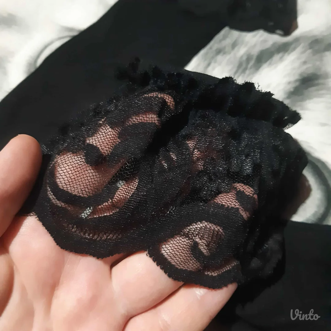 Goth crne dokolenice i Kosulja S Novo