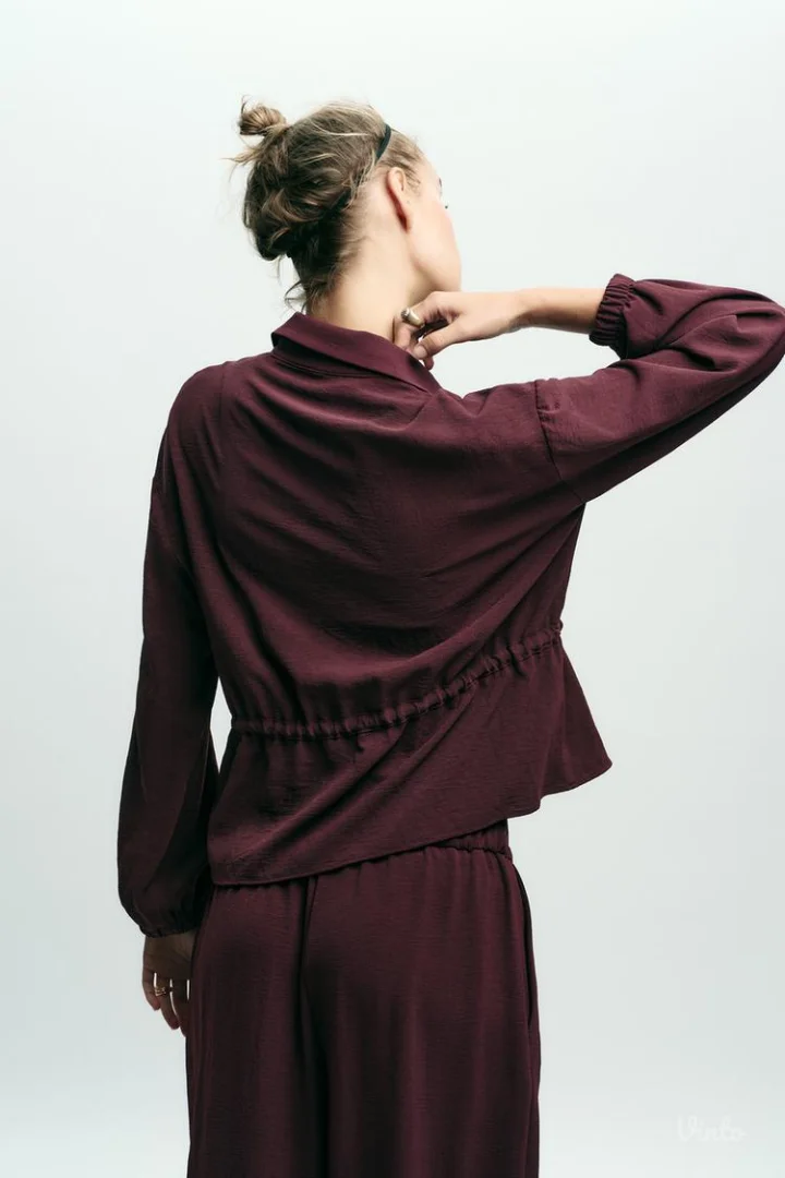 Zara safari jakna sa učkurom