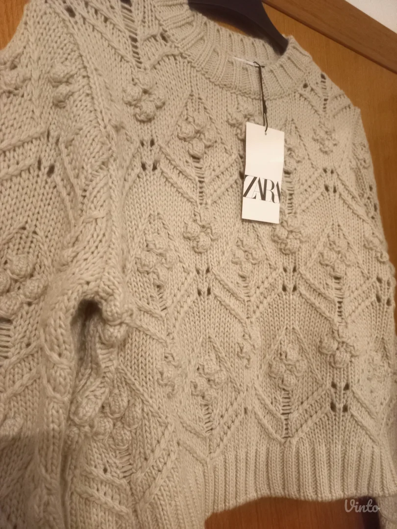 Zara džemper