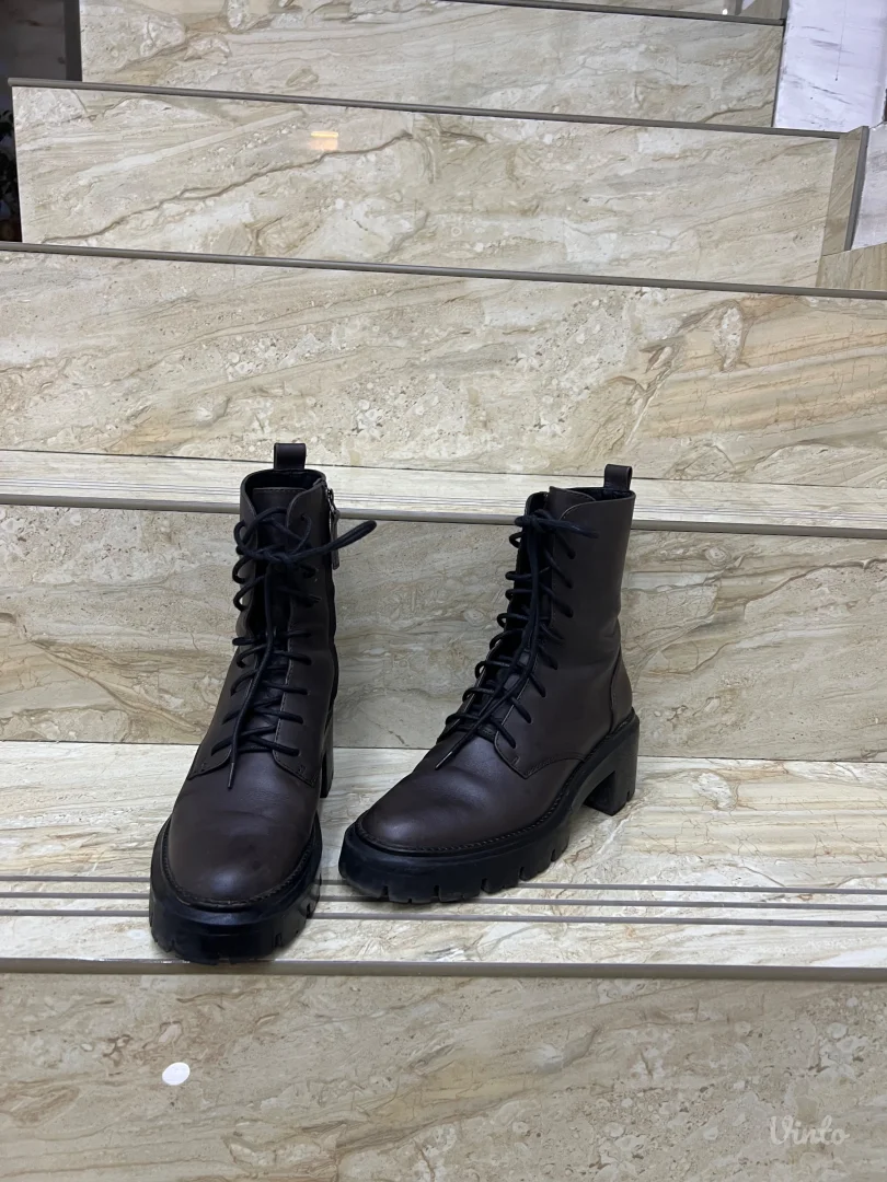 Massimo Dutti kozne cizme