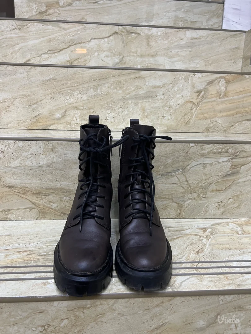 Massimo Dutti kozne cizme