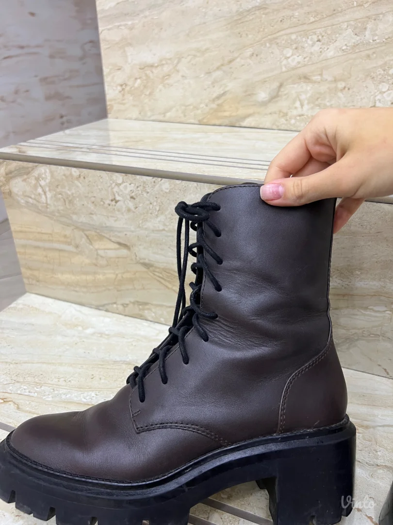 Massimo Dutti kozne cizme