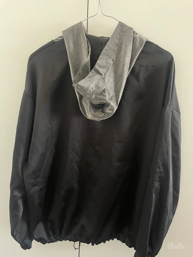 Duks sa kapuljacom zara