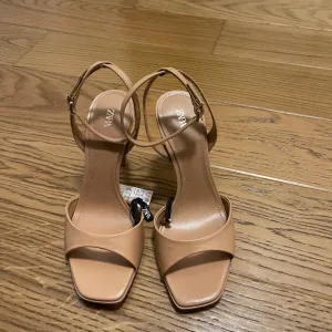 Sandale (zara 38)