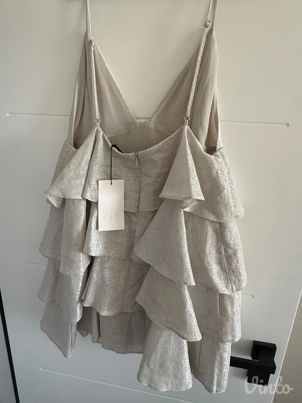 Zara haljinica nova sa etiketom