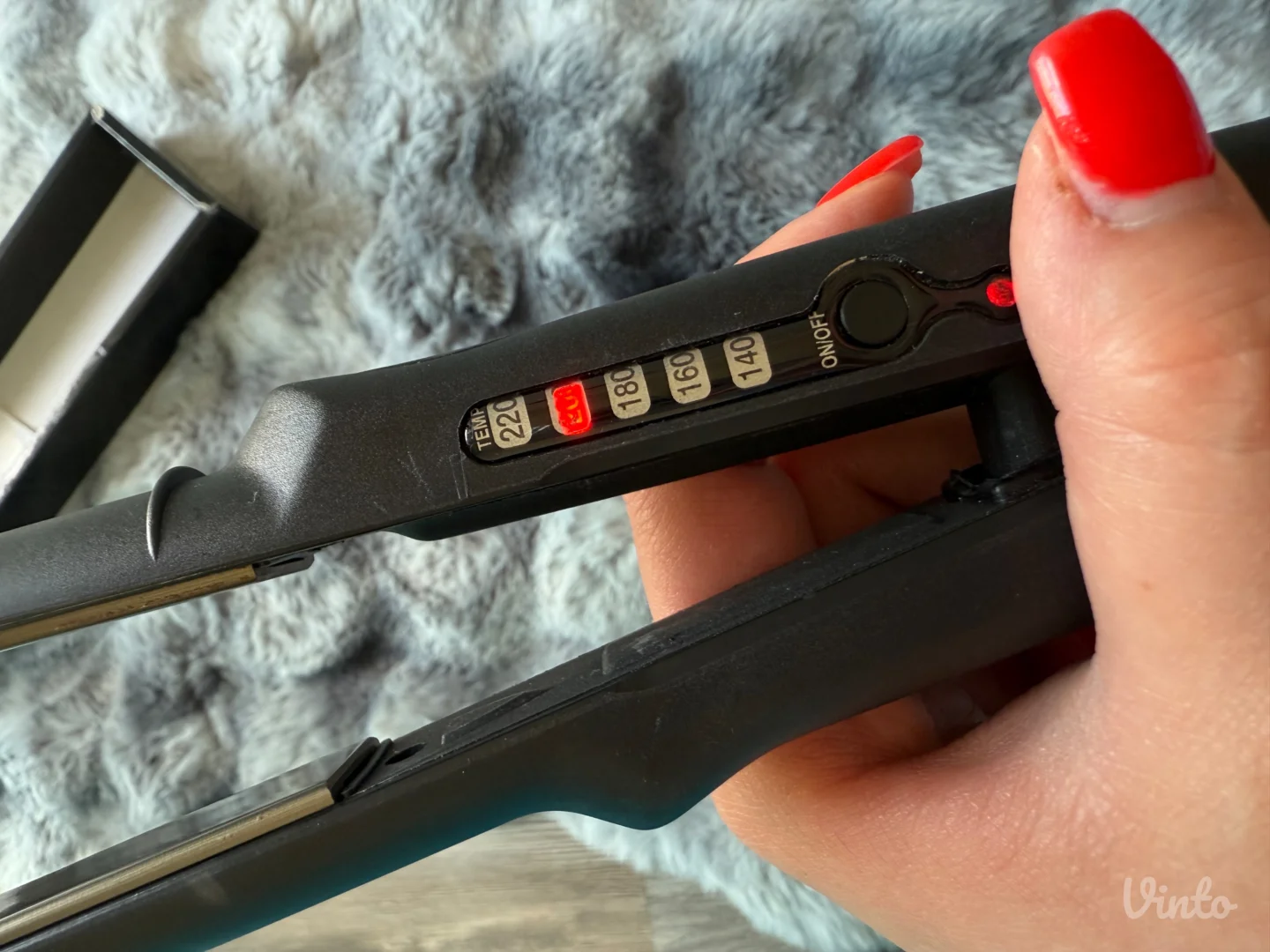 LupoMarshall pegla za kosu