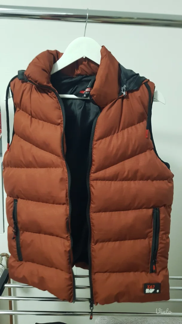 Prsluk veličine S/M -Nov iz Turske