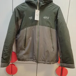 Zara jakna za decake