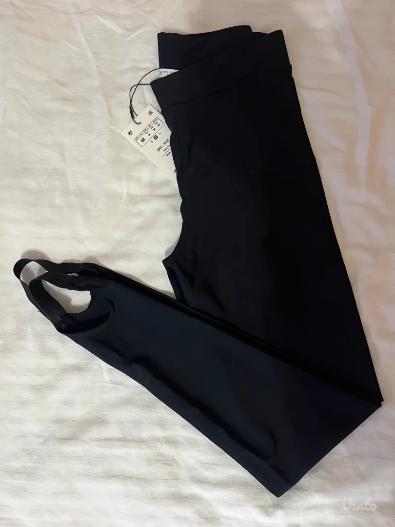 Crne helanke sa stopicom