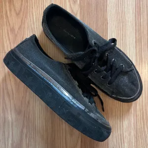 Tommy Hilfinger patike