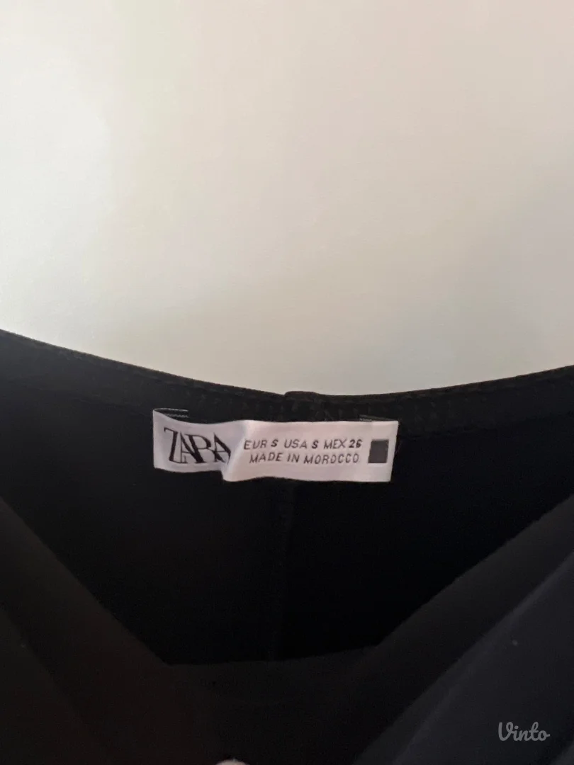 Zara duga crna haljina