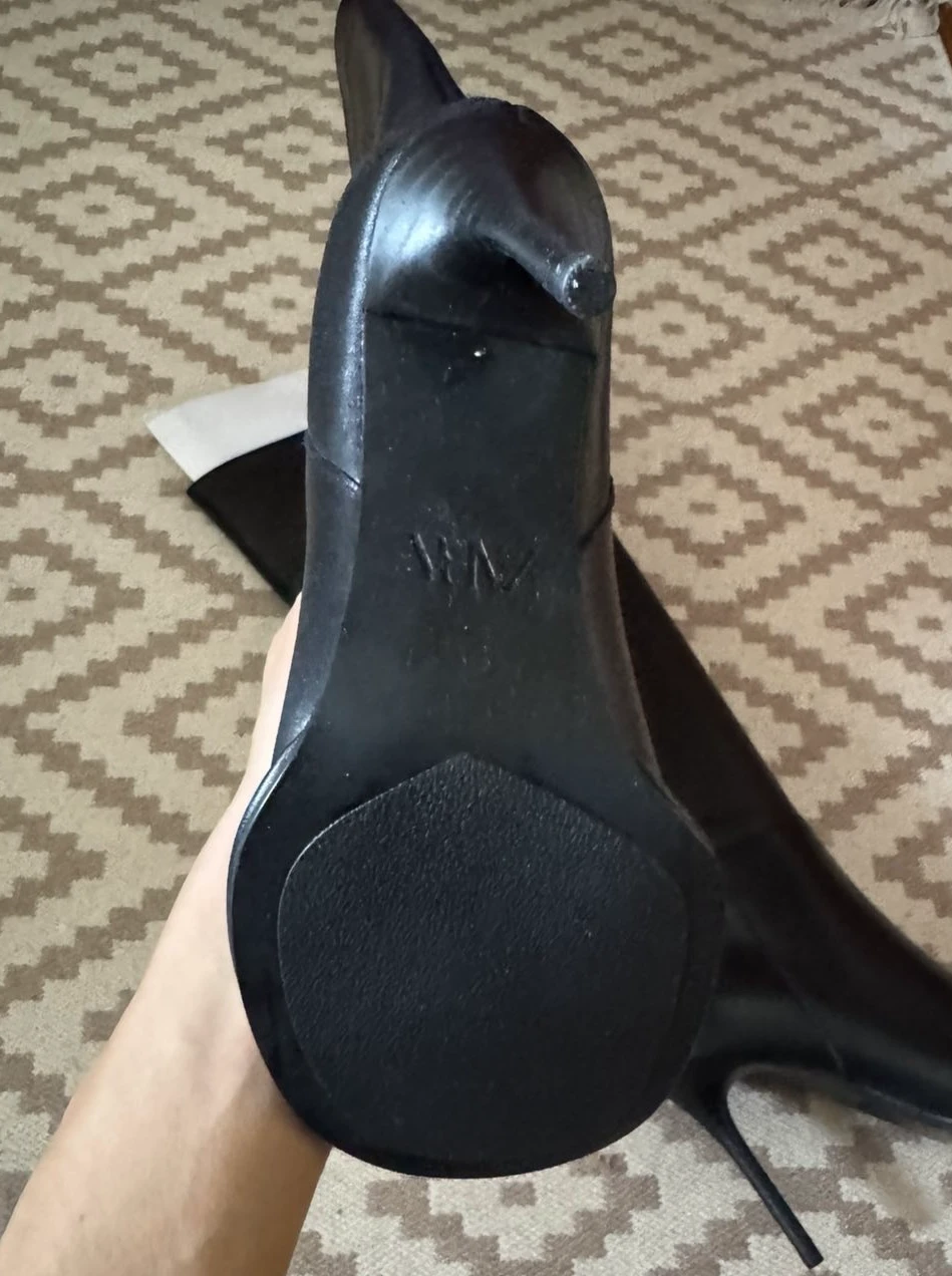 Zara kozne cizme NOVE broj 37