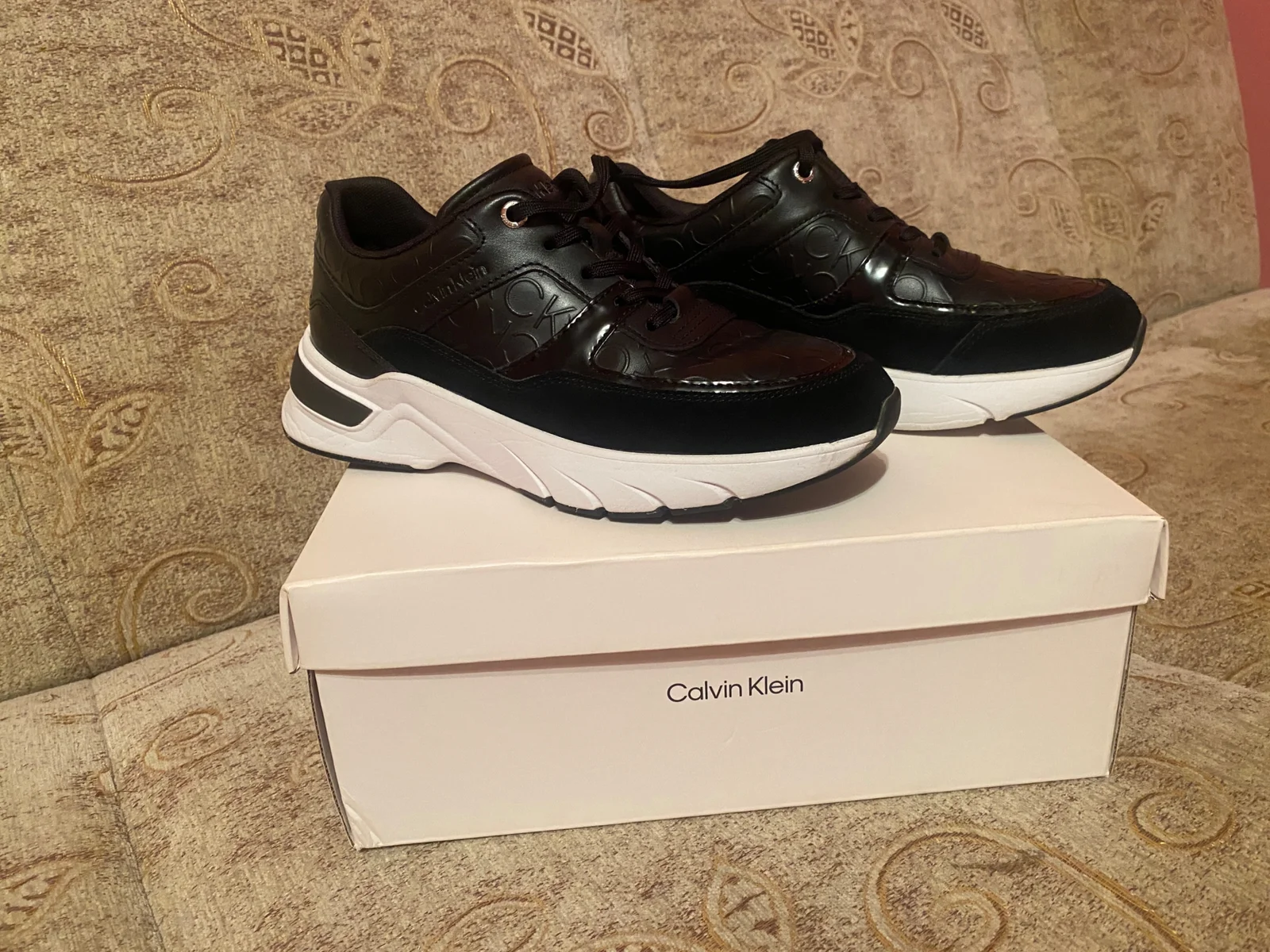 Calvin Klein patike kozne br 38