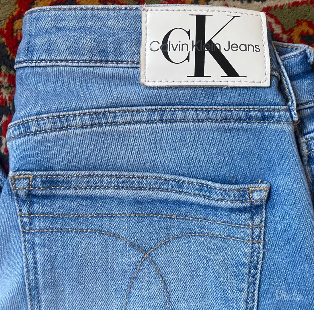 Calvin Klein farmerice w25