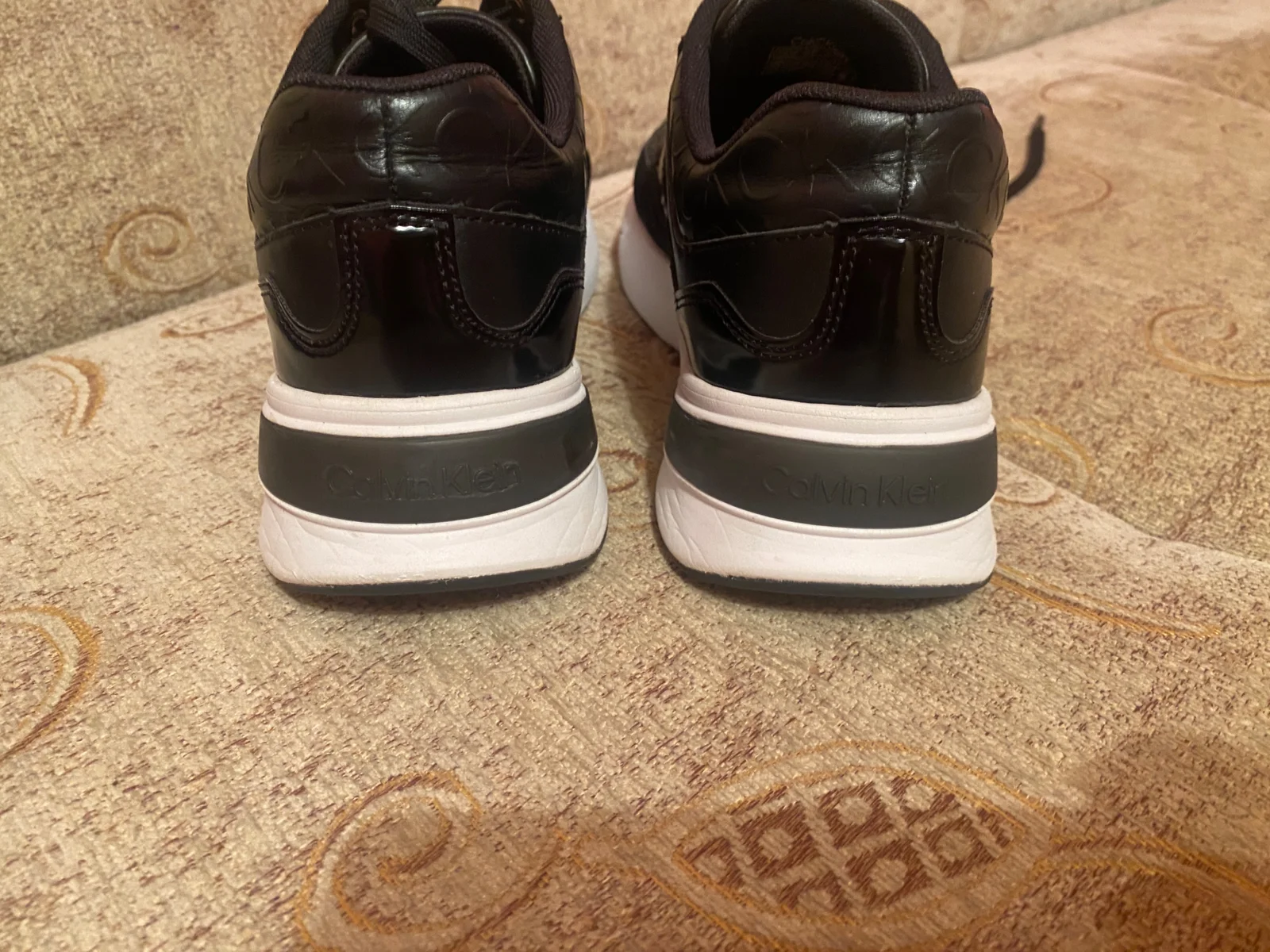 Calvin Klein patike kozne br 38