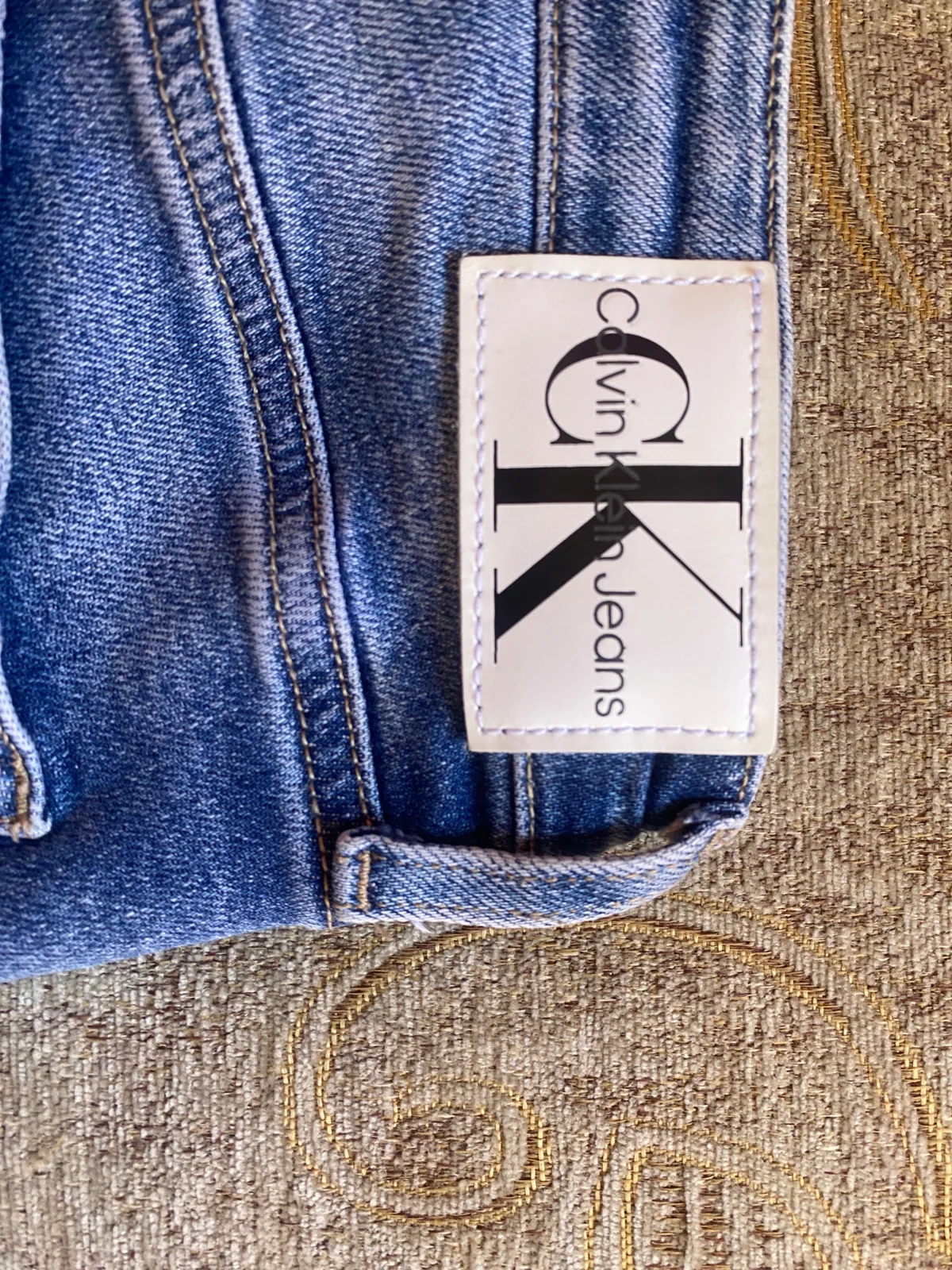 Calvin Klein farmerice w25