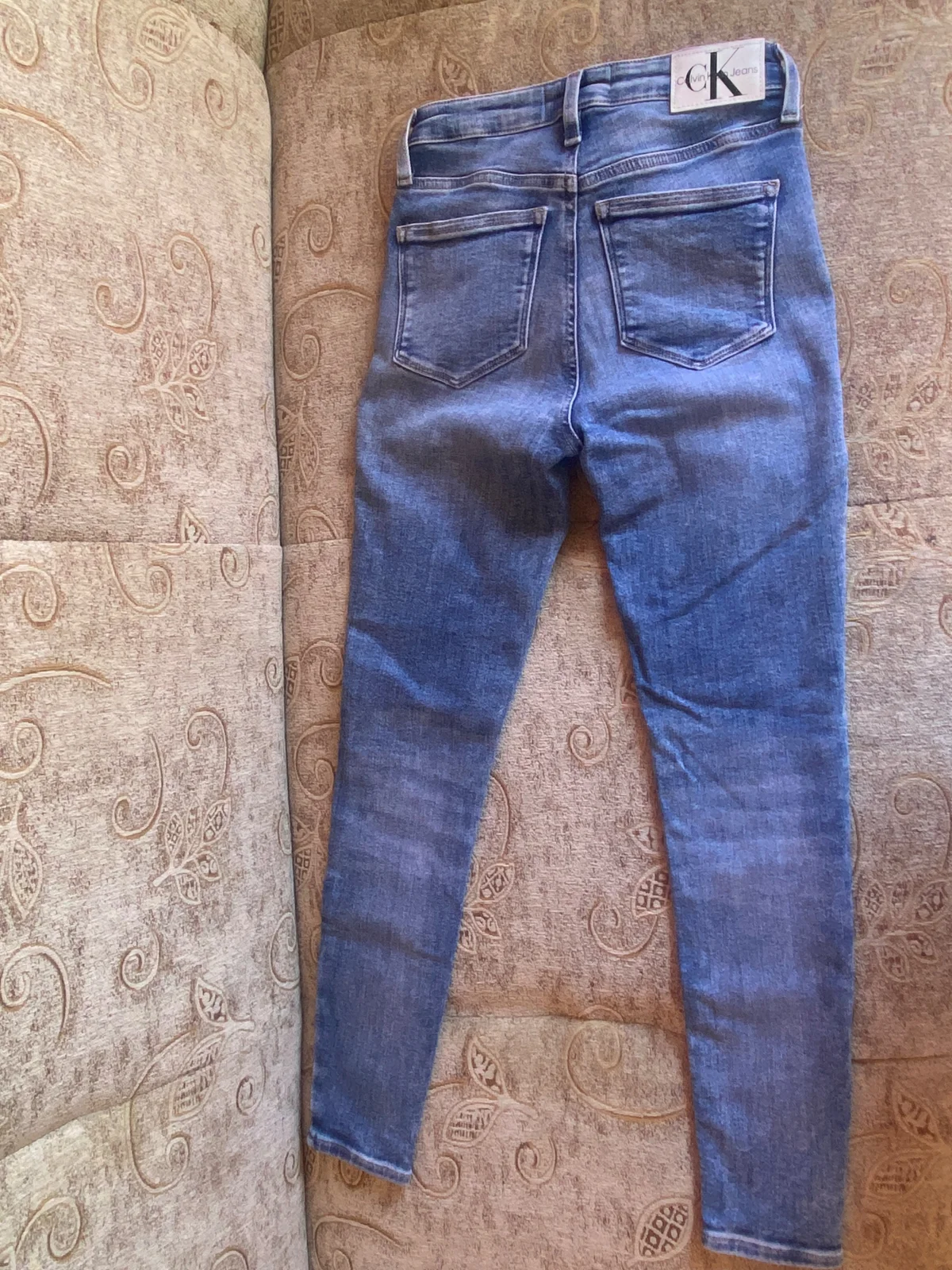 Calvin Klein farmerice w25