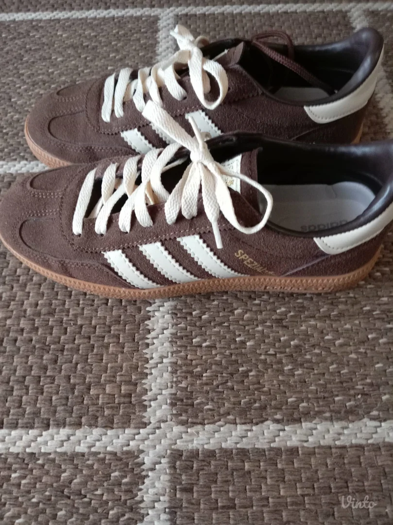 Adidas Spezial