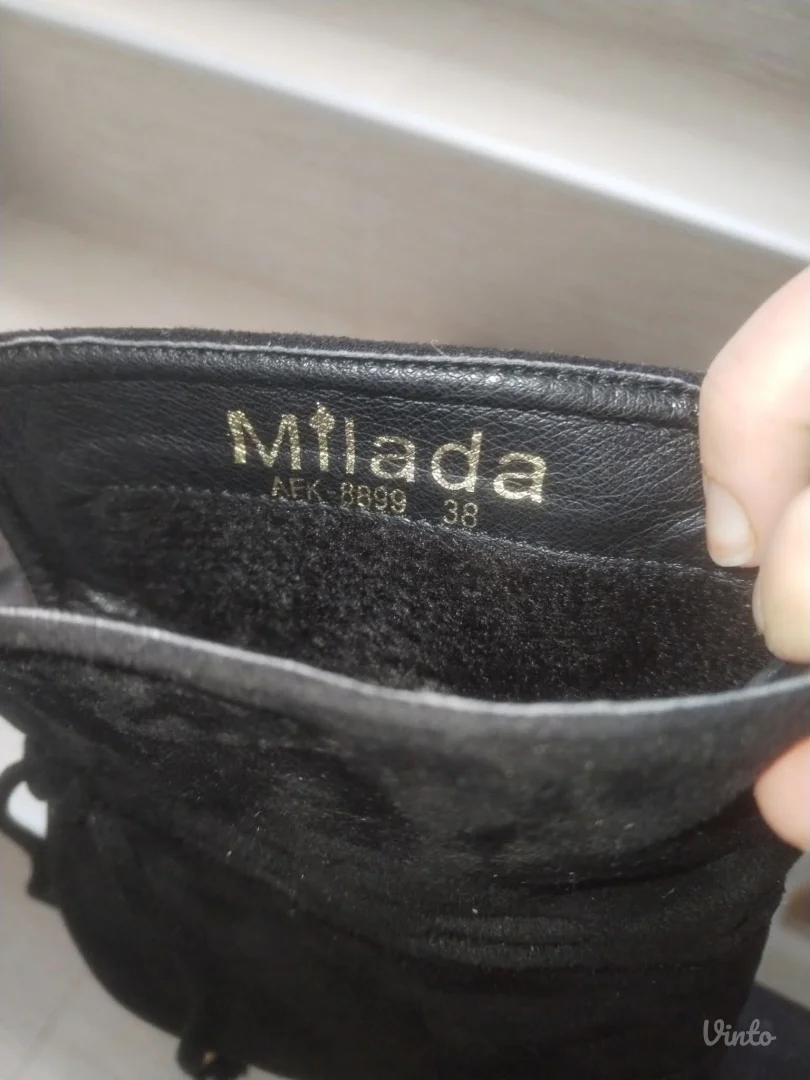 Polucizme na štiklu