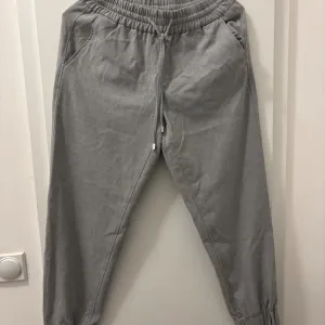 Zara pantalone