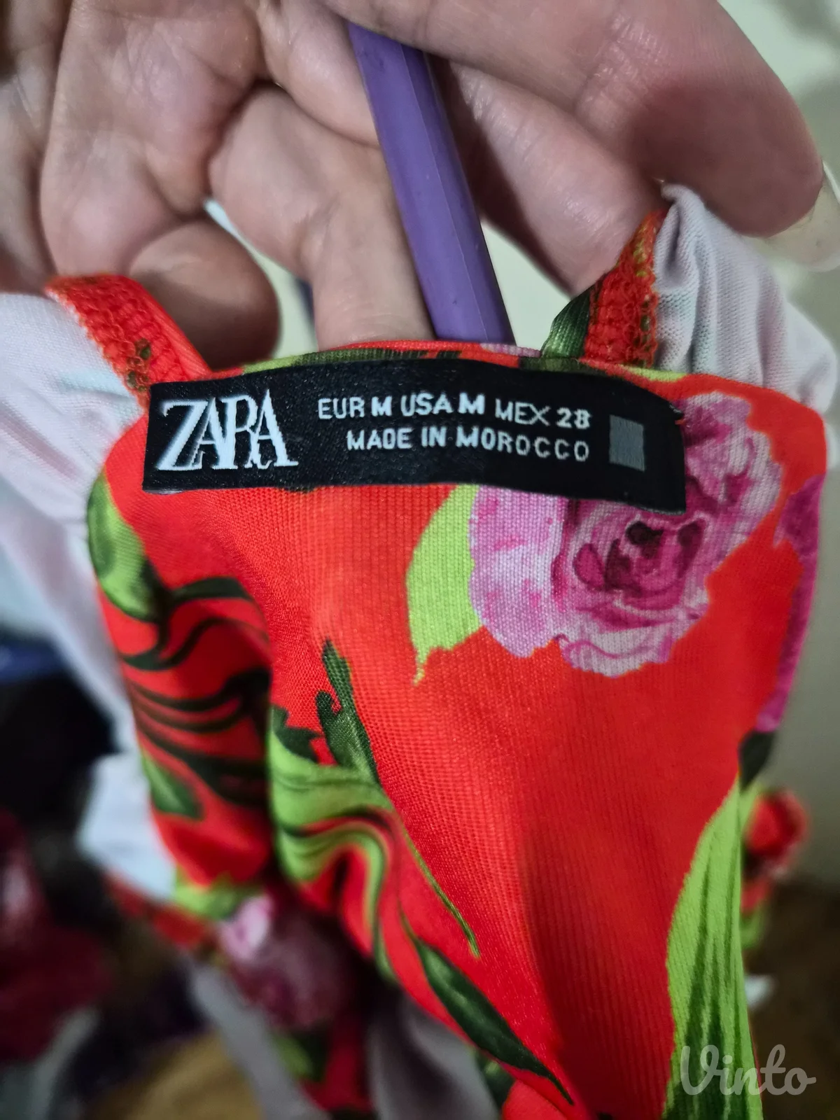 Zara bodi
