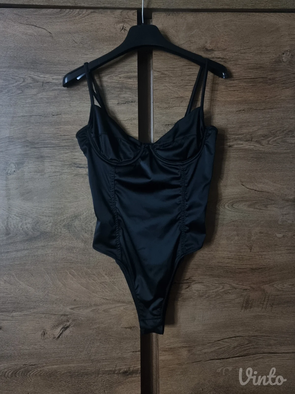Zara bodi M