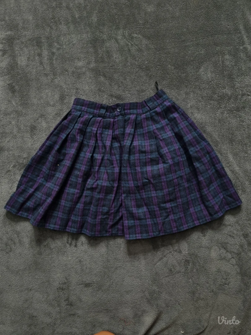 Zimska vunena suknjica S