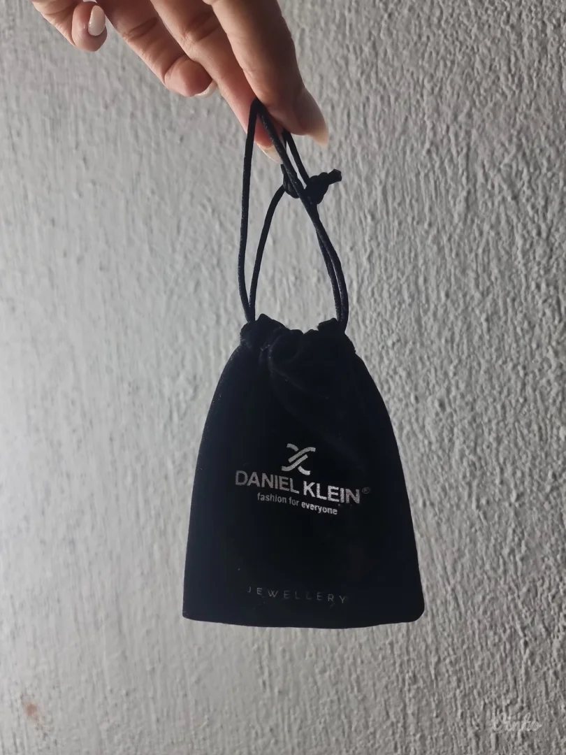 Daniel Klein srebrna narukvica