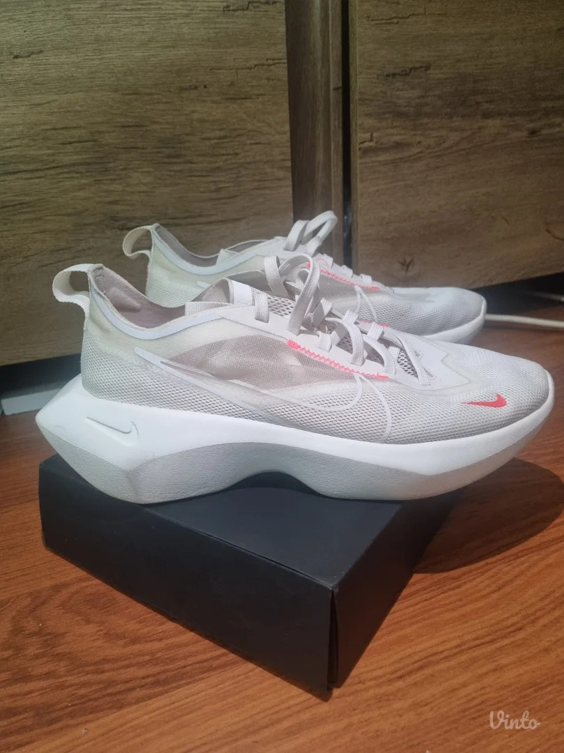 Zenske patike za trening Nike br.38.5